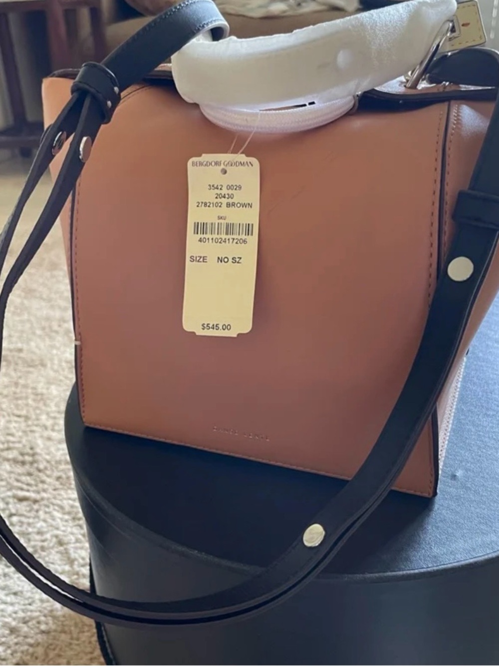 DANSE LENTE
Leather handbag - Picture 3 of 5